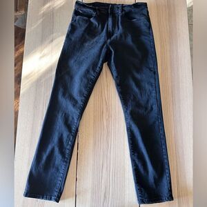 Lucky Brand 410 Athletic Straight in Black- Size 32x32